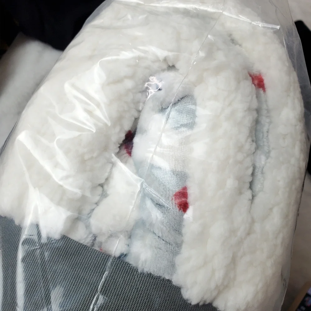 Snow Winter Deer Ultra Soft & Plush Sherpa Eddie Bauer Red Scarf Throw 🦌 NEW!
